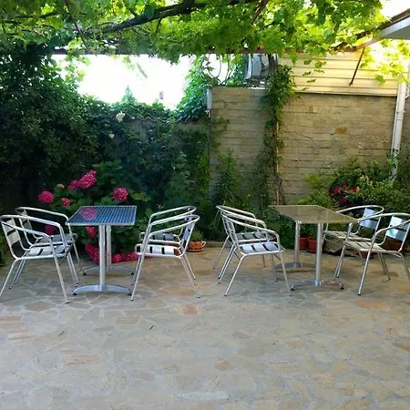 Penzion House Of Flowers Achtopol