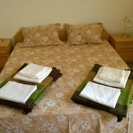 House Of Flowers Achtopol