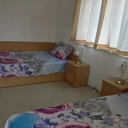 Penzion House Of Flowers Achtopol