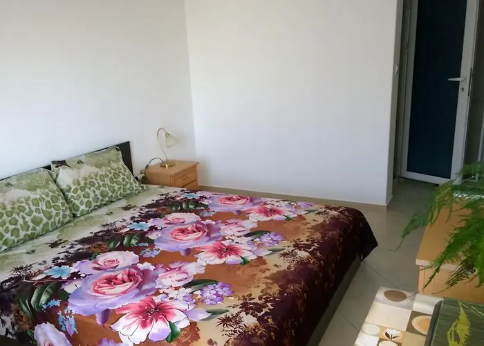 House Of Flowers Ahtopol