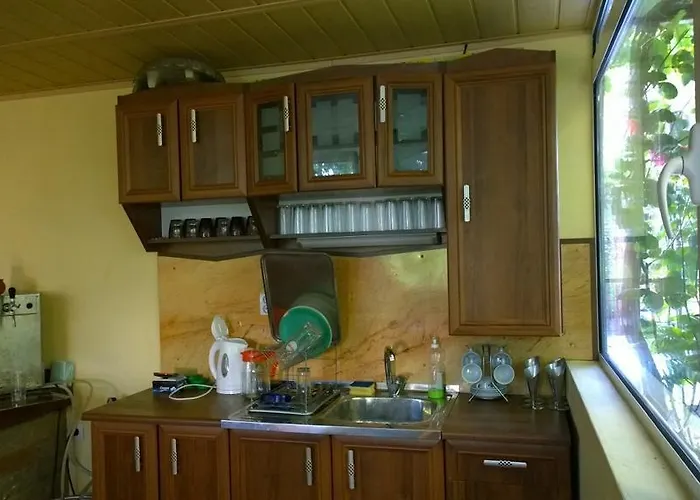 House Of Flowers Maison d'hôtes 3*