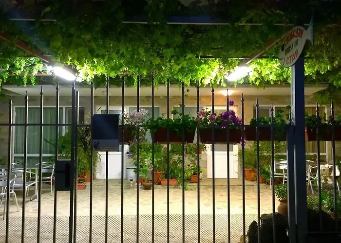 House Of Flowers Maison d'hôtes 3*