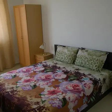 ゲストハウス House Of Flowers