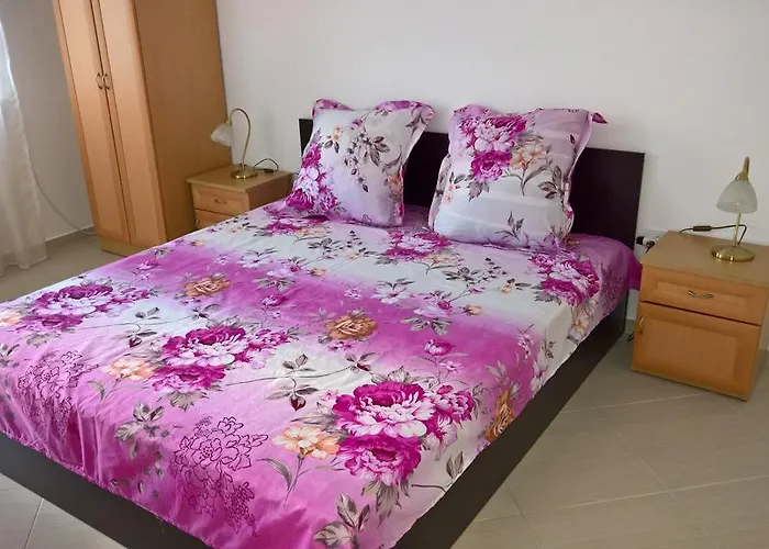 Penzion House Of Flowers 3*